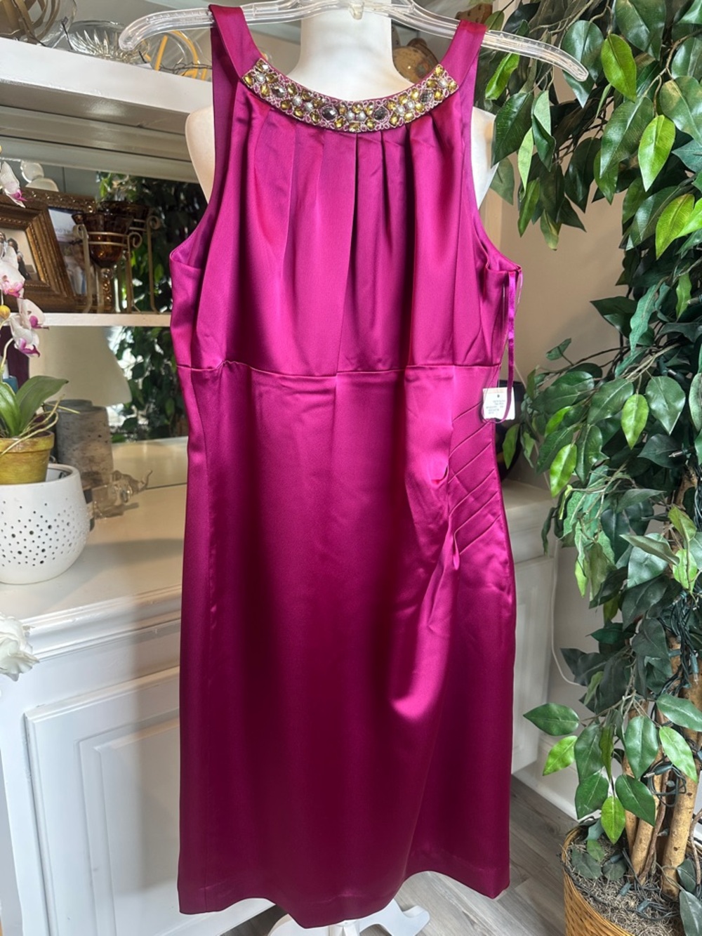 🆕NWT Evan-Picone Magenta/Spiceberry Satin Dress with Jewel-Trim, 12
